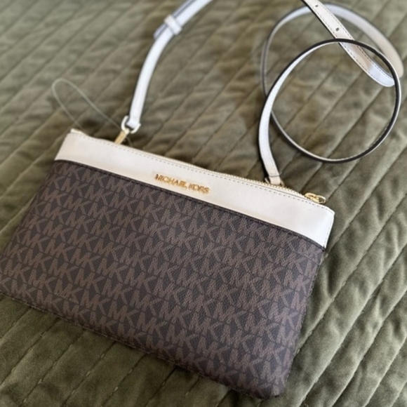 Michael Kors Cream and Brown Tote Set - Picture 3 of 6